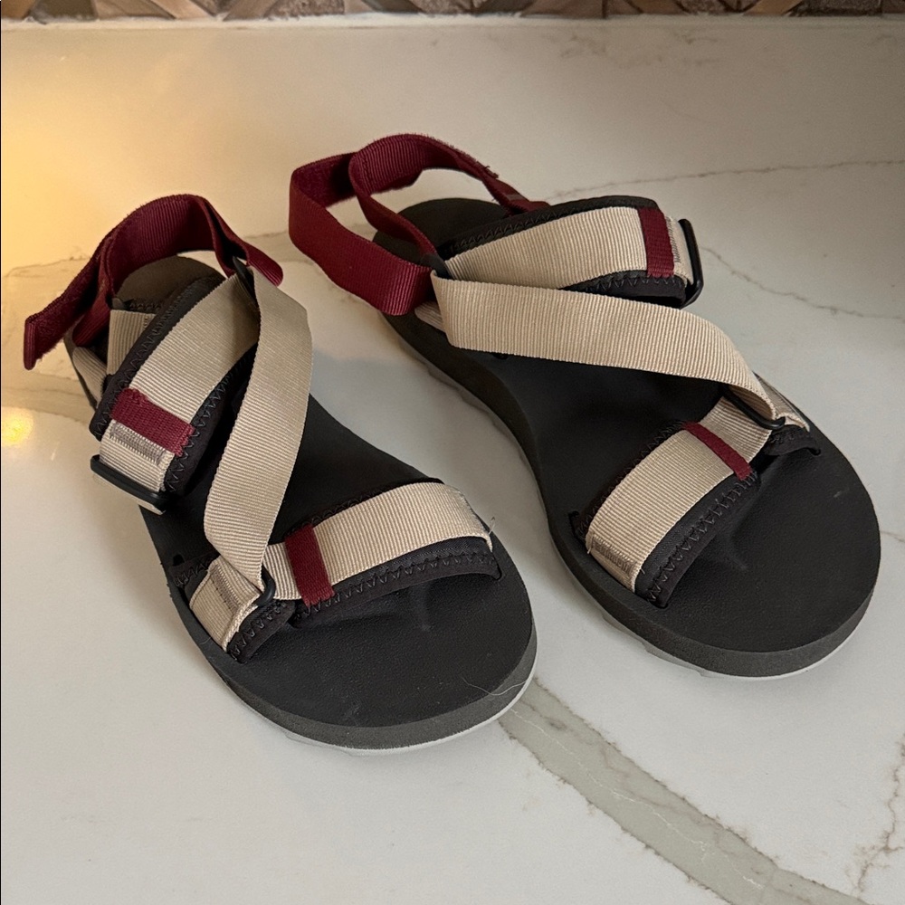 Merrell Black and Red Men's Sandals